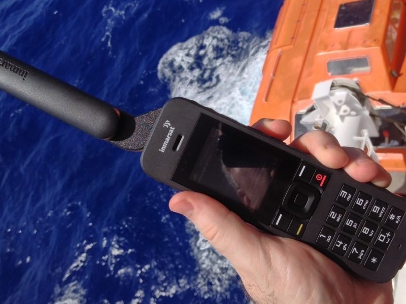 Telefono satellitare