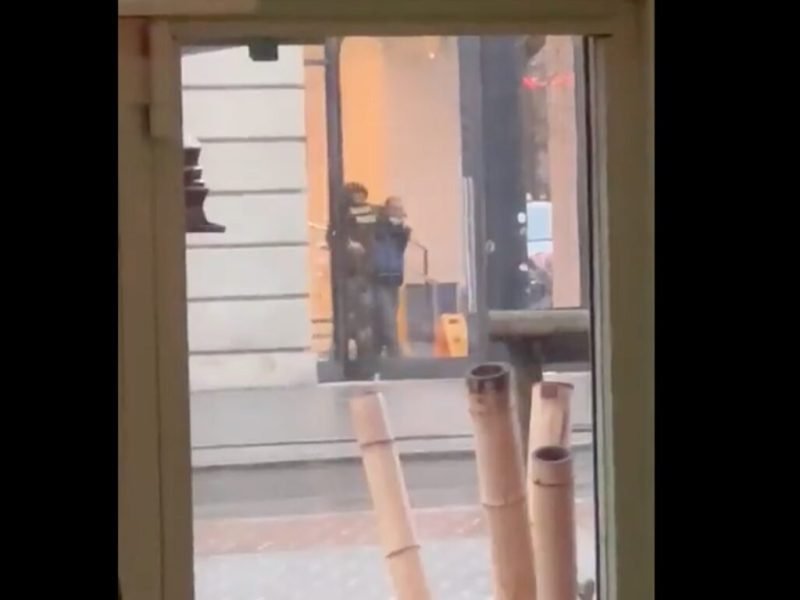 Apple Store Amsterdam