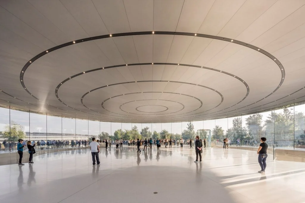 Gli investitori di Apple chiedono chiarezza su abusi dei dipendenti e diritti civili 1 Steve Jobs Theatre
Investitori Apple