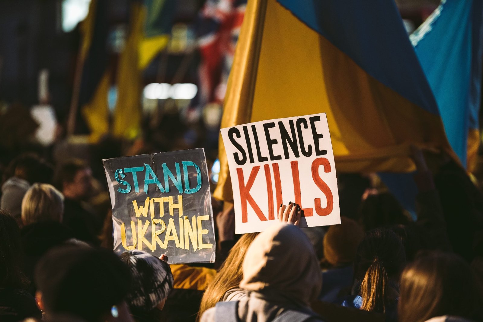 Guerra in Ucraina: Tim Cook scrive ai dipendenti Apple 1 guerra in Ucraina