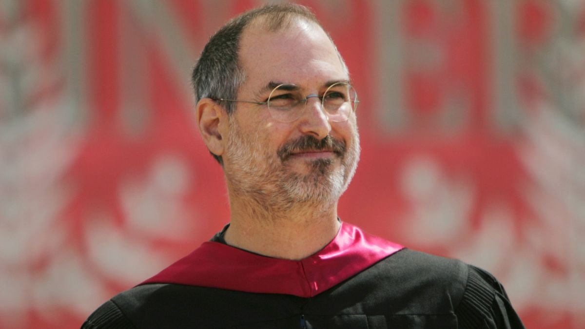 Steve Jobs durante il suo discorso a Stanford