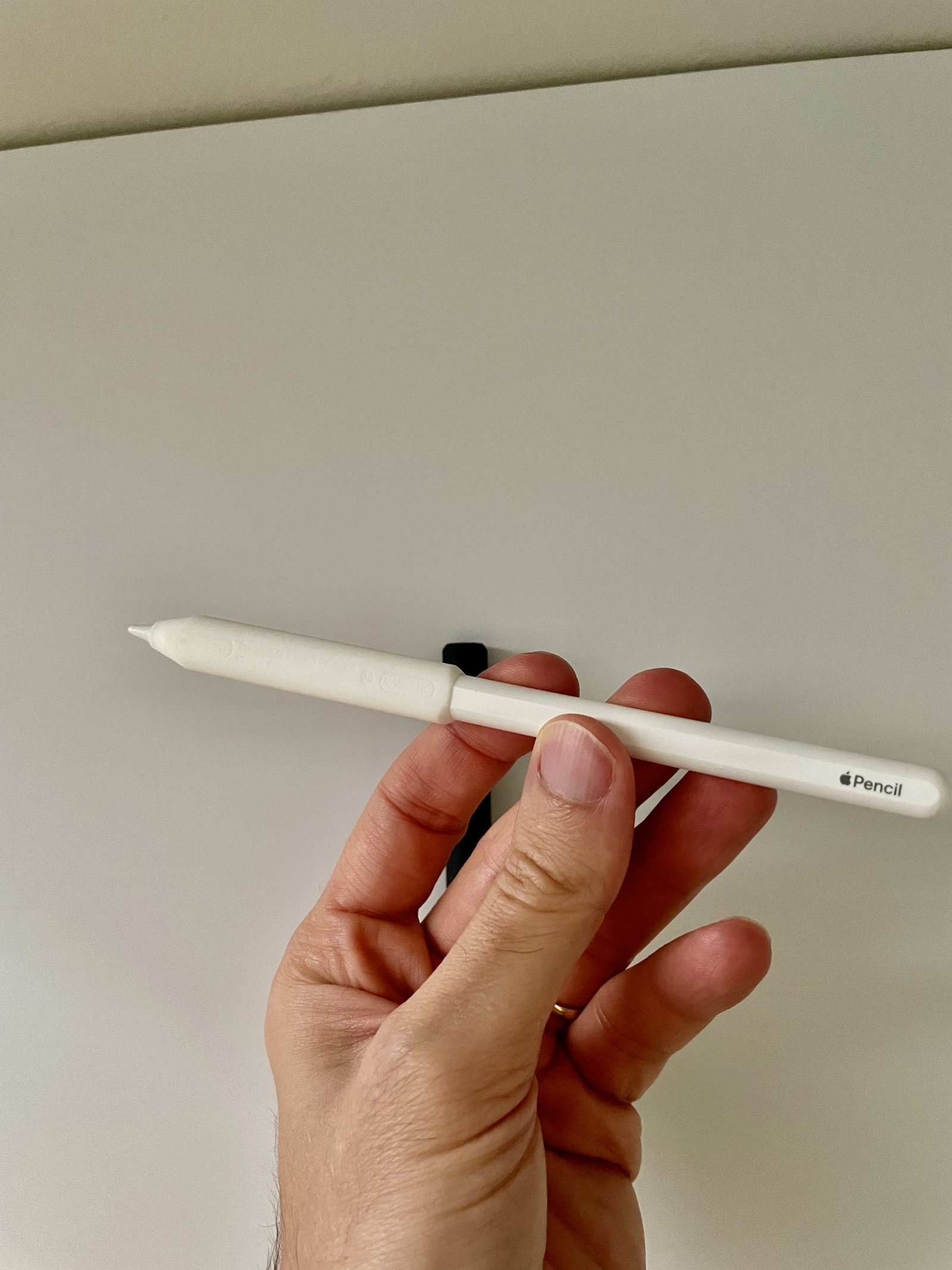 5 gadget cool di Elago che chi usa prodotti Apple dovrebbe avere 3 Grip di Elago per Apple Pencil