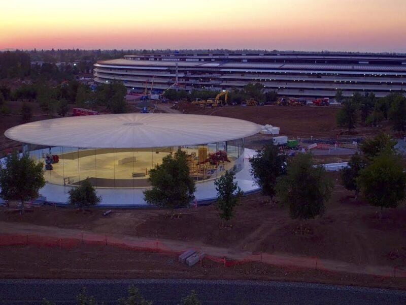 apple park late june 2017 a look