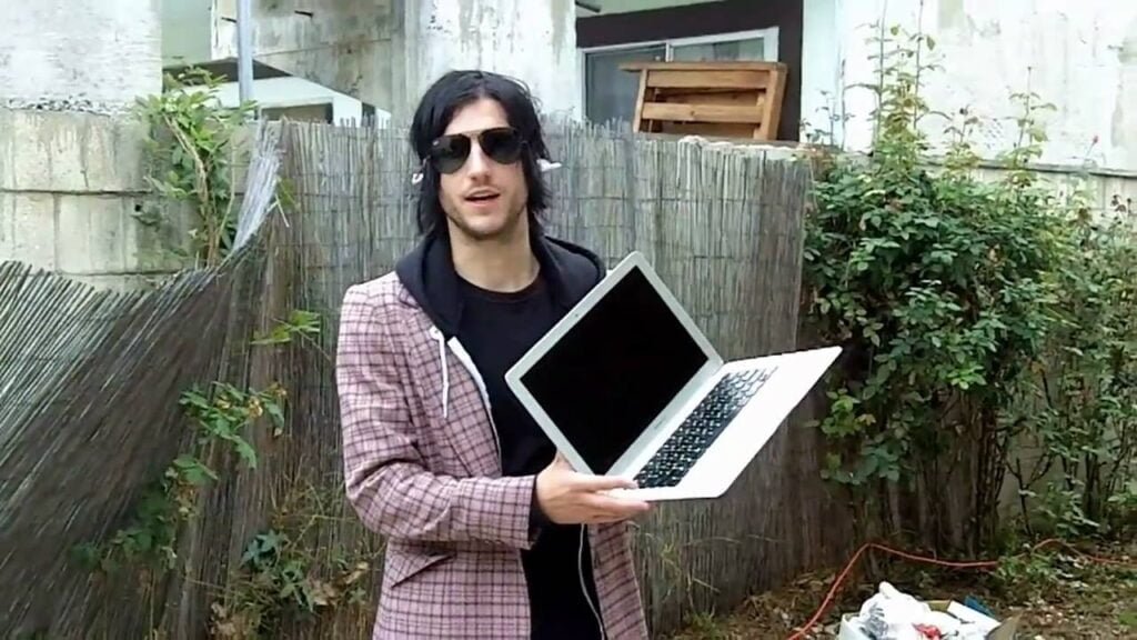 MacBook