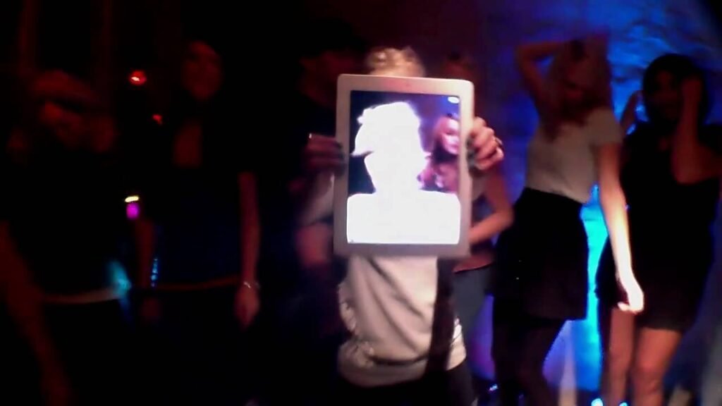 Need di Eddy è il primo video musicale registrato con un iPad 2 1 Need di Eddy