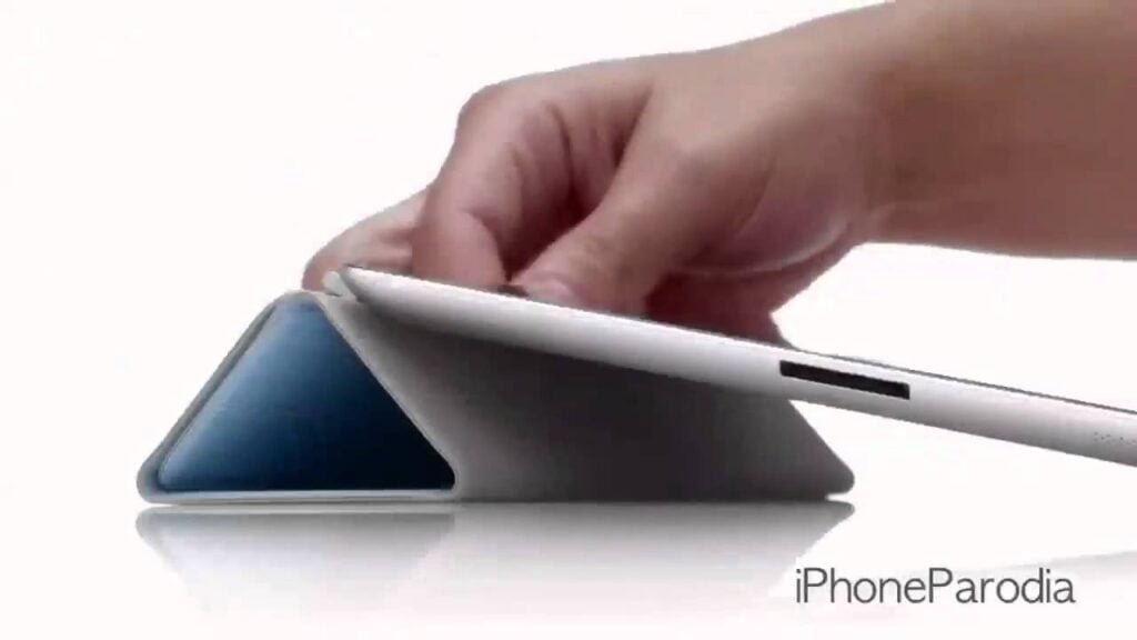 Un bug di iOS 5 mira la sicurezza dell'iPad 2 con la Smart Cover 1 Smart Cover
