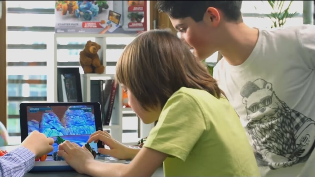 Tre nuovi spot per iPhone 4: "Se non hai un iPhone" 1 runimalz spot tv italiano 30 sec