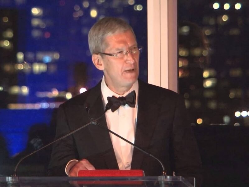 tim cook receiving the iqla life