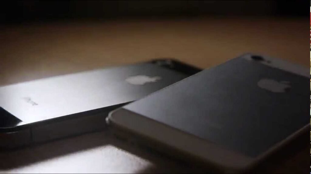 iPhone 4S