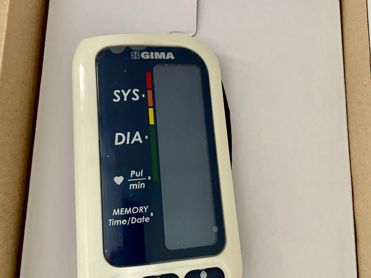 La confezione del misuratore di pressione Gima