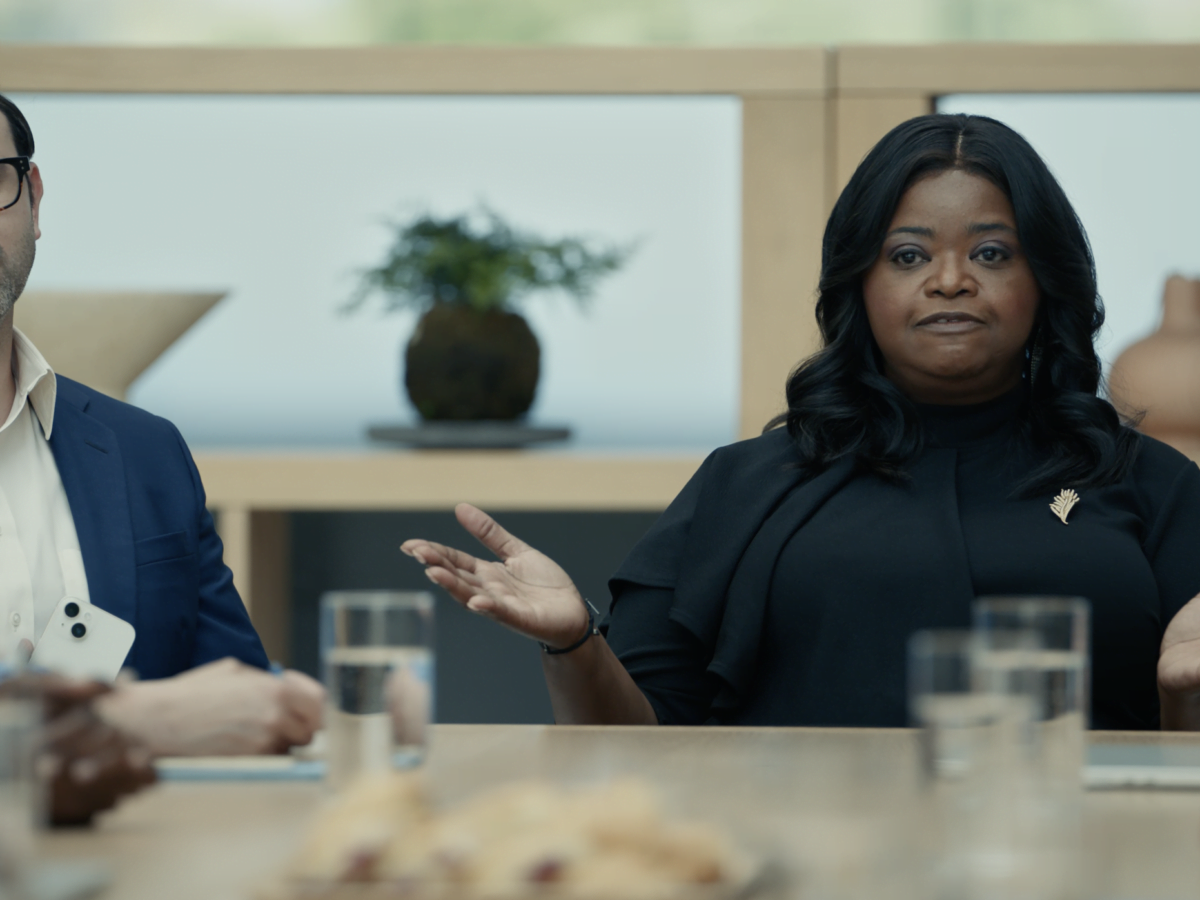 Apple e la Rivoluzione Verde: Come Madre Natura è Diventata il Vero CEO 1 Apple e la Rivoluzione Verde: Come Madre Natura è Diventata il Vero CEO