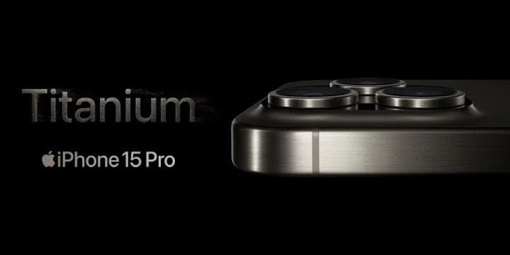 iPhone 15 Pro titanio