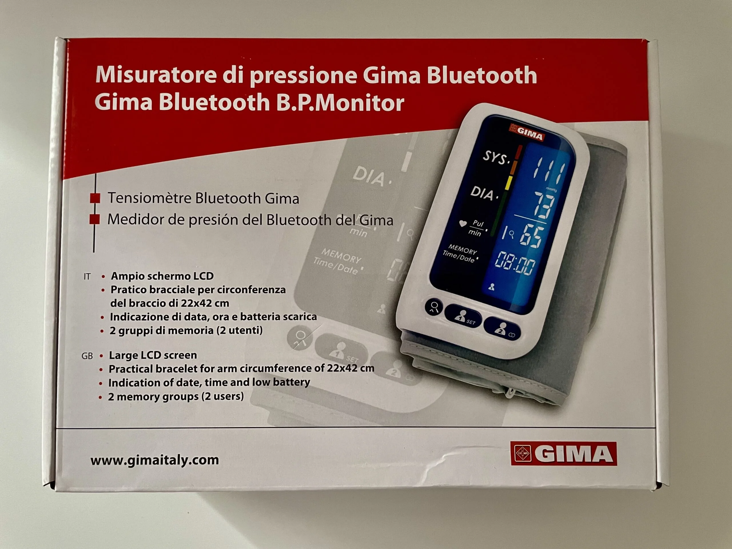 La confezione del misuratore di pressione Gima