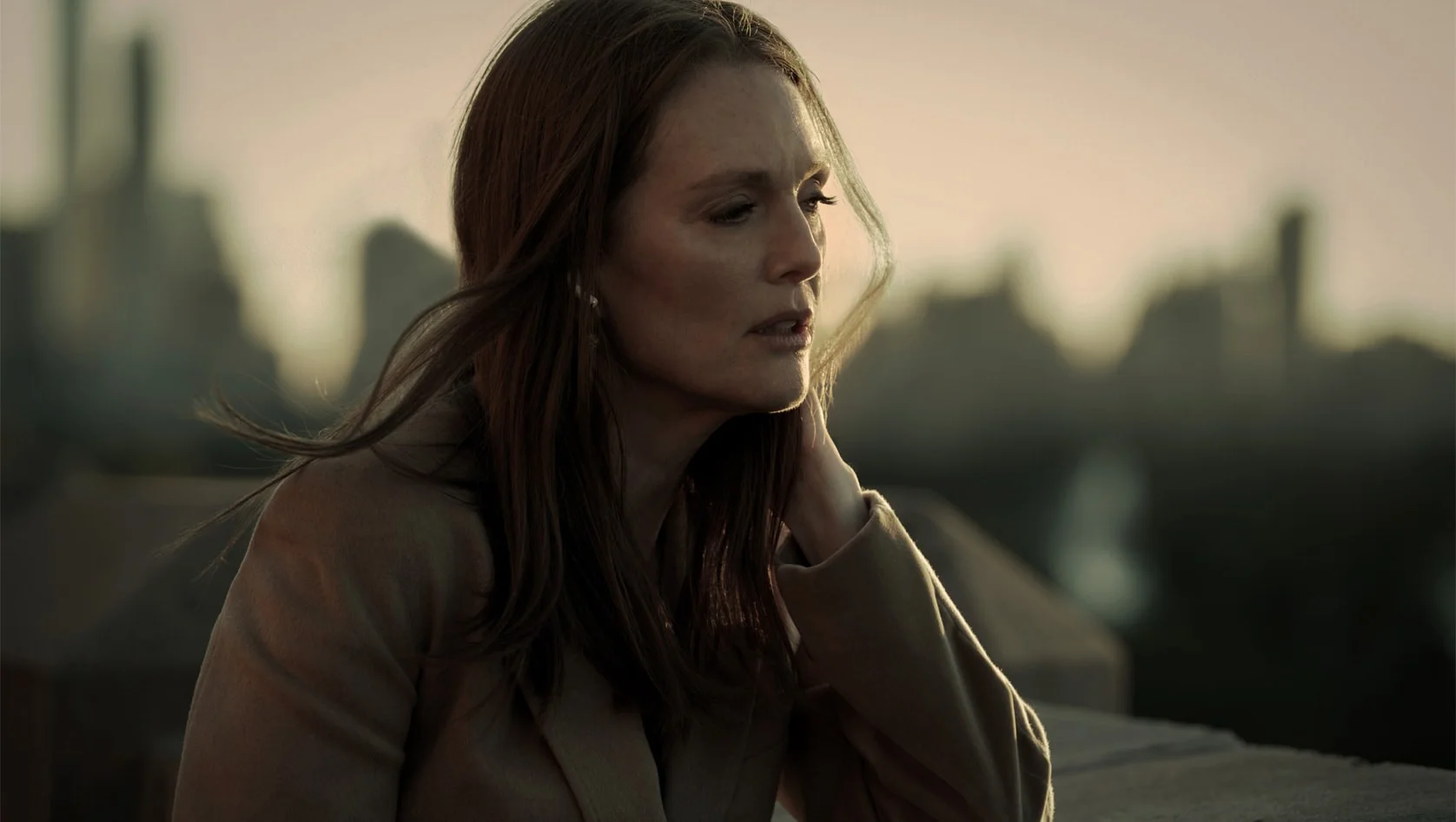 La mia recensione di Sharper su Apple TV+ 2 Julianne Moore è Madeline