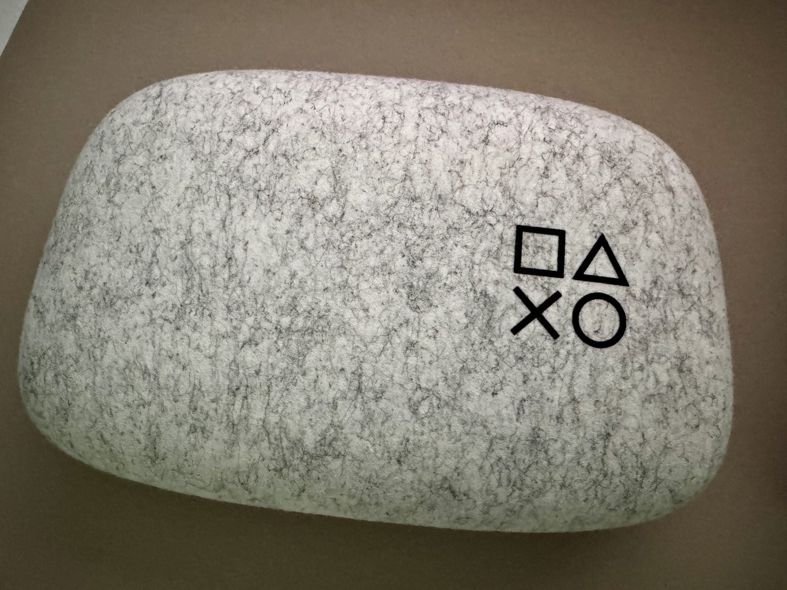 Backbone One: Trasforma l'iPhone 15 in una Console - Recensione Completa 2 La custodia edizione Playstation per Backbone One