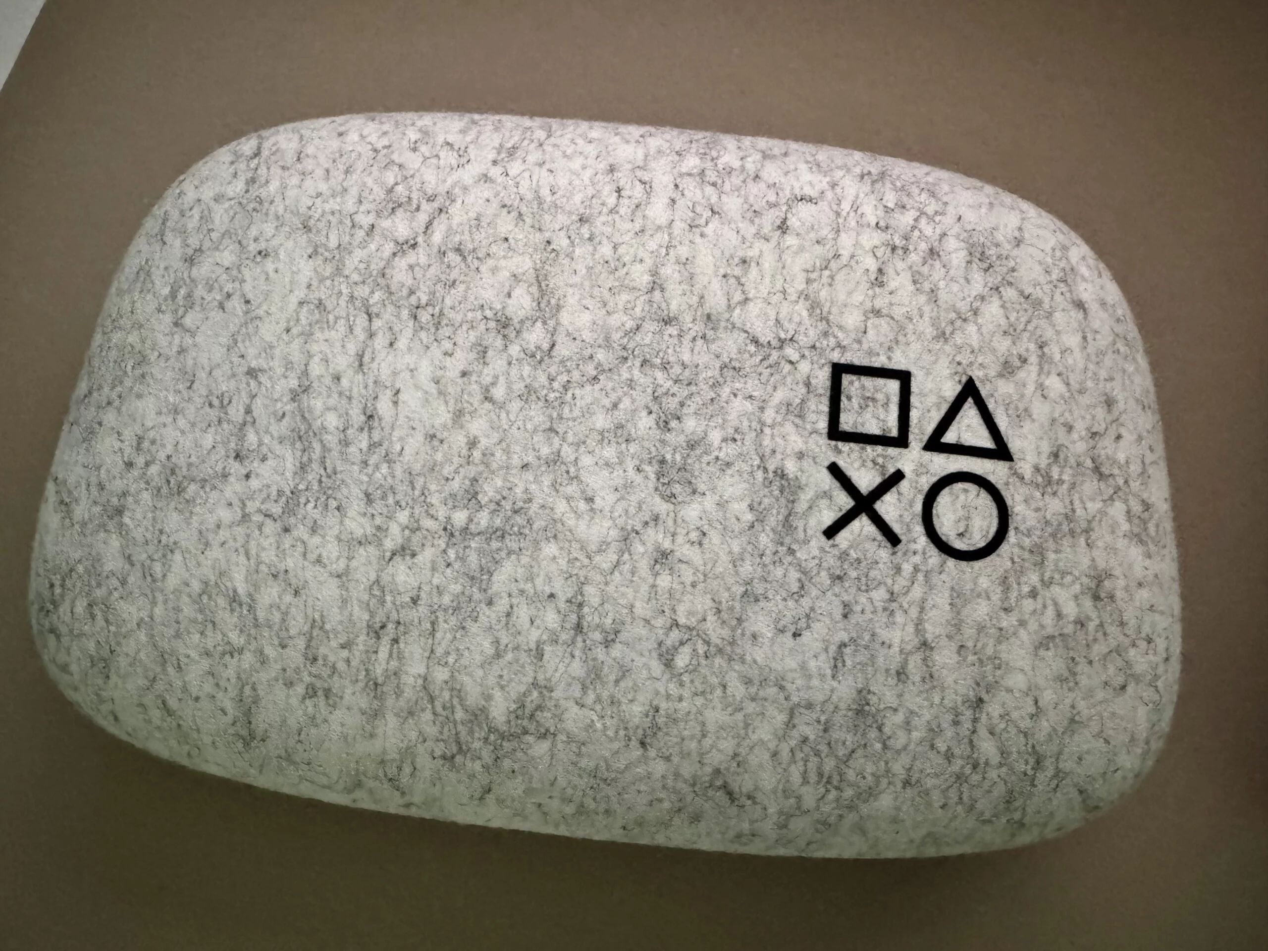 Backbone One: Trasforma l'iPhone 15 in una Console - Recensione Completa 2 La custodia edizione Playstation per Backbone One