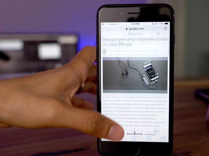 scrolling in mobile safari is se