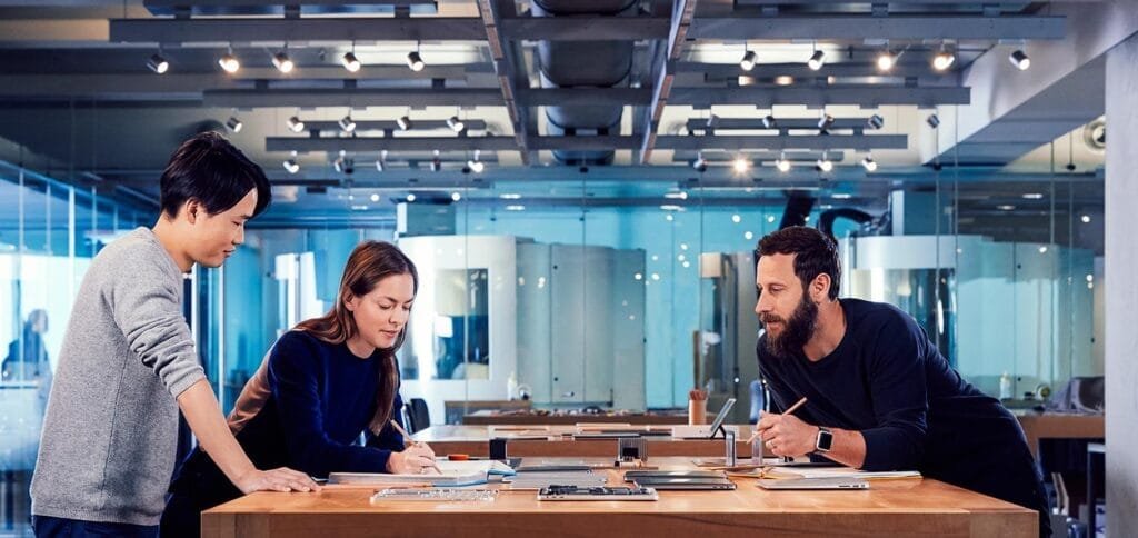 Molly Anderson: La nuova leader del design Apple e l'eredità di Jony Ive 1 designer