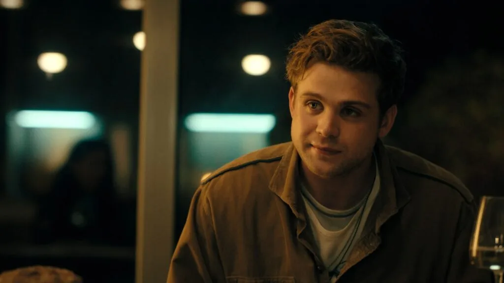 Prime Target: La Nuova Serie Thriller di Apple TV+ Tra Matematica e Spionaggio 3 Leo Woodall in Prime Target
