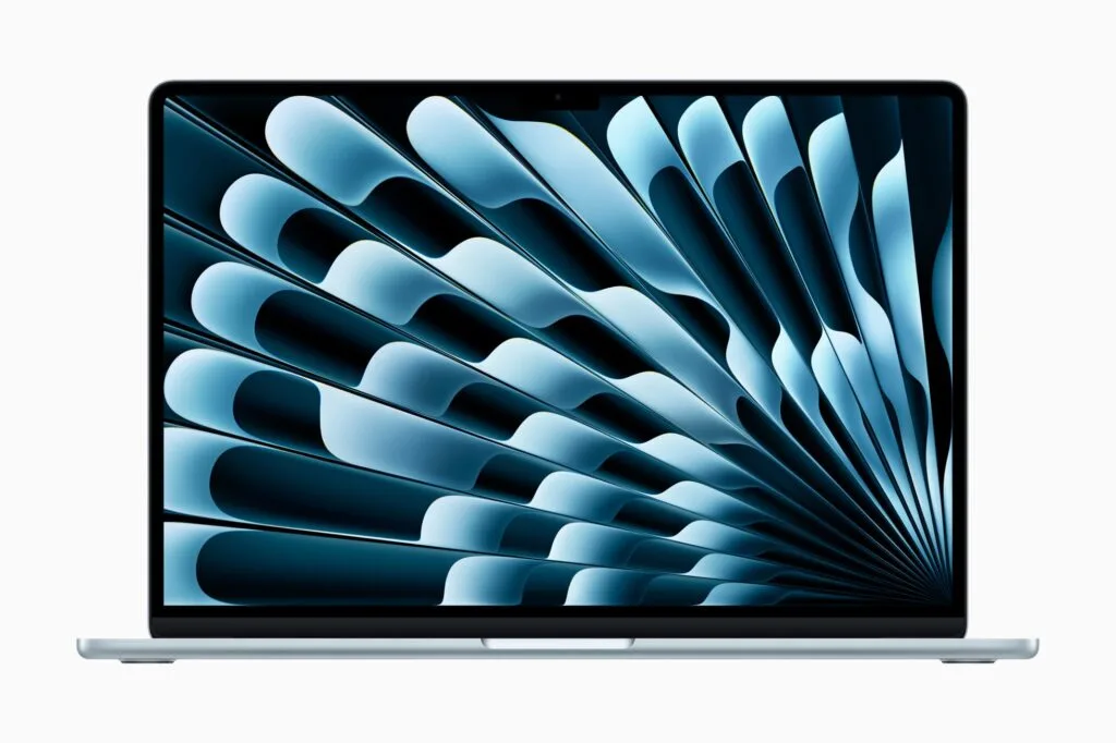 MacBook Air M4 2025: l'ultraleggero Apple si evolve con potenza silenziosa 4 MacBook Air 2025 4