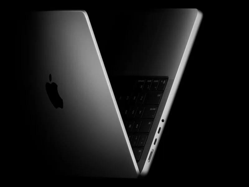 MacBook Pro M5