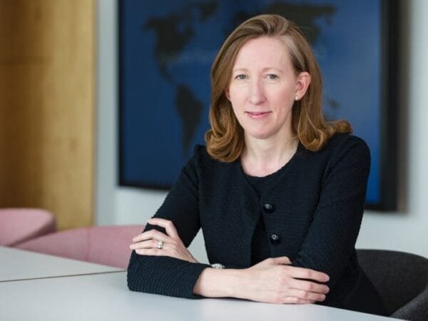 L’addio di Adams e Jackson e l’arrivo di Newstead e Khan