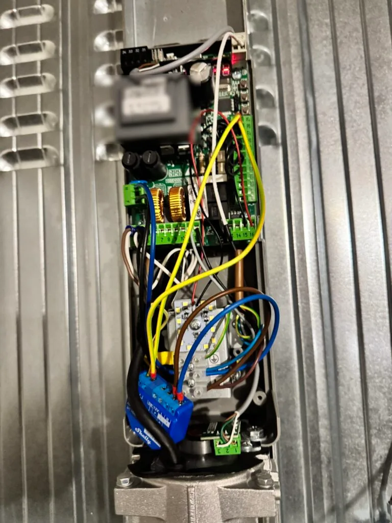 Garage Smart HomeKit 2