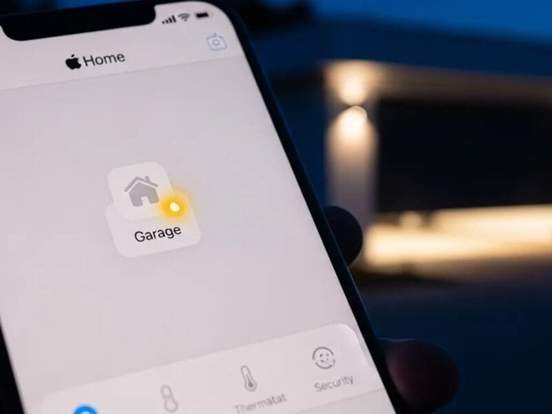 Garage Smart HomeKit