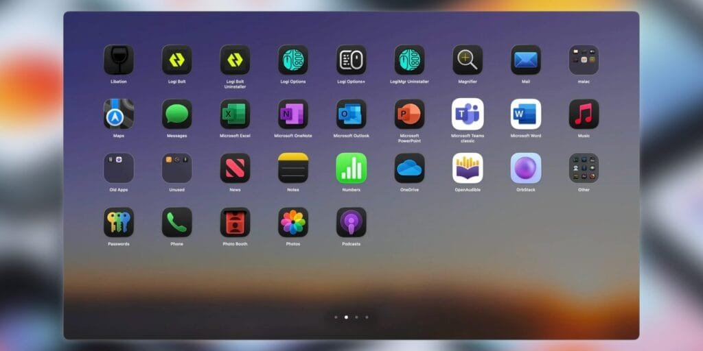 Screenshot of the AppGrid app icon and a notification about App Store update rejection.