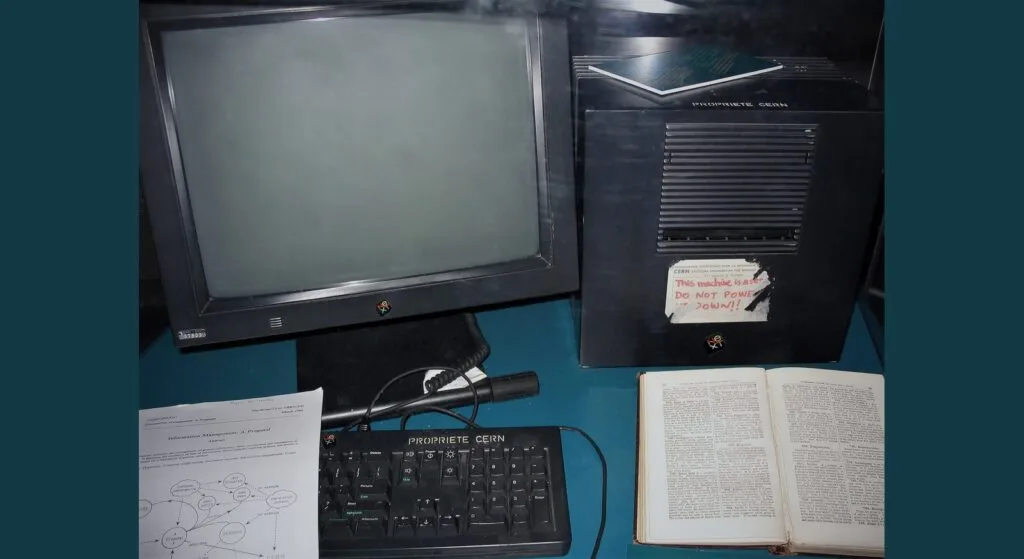 Steve Jobs non era un buon capo: sapeva cosa contava 3 Il NeXT workstation usato al CERN come primo web server