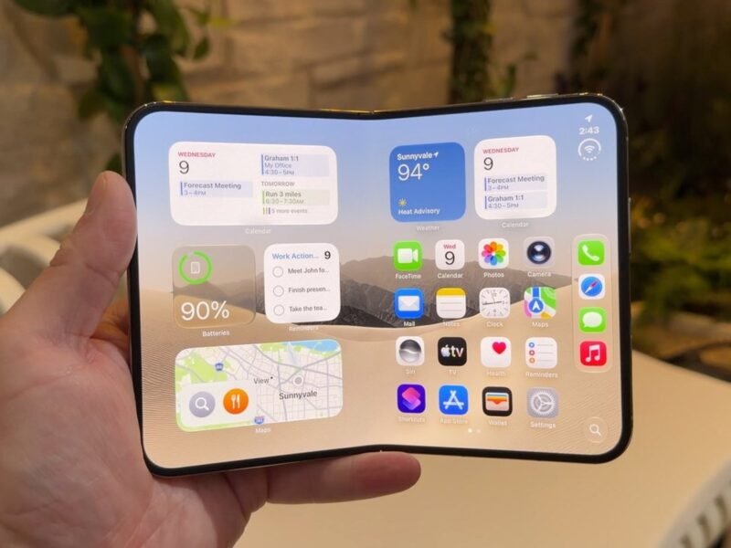 Recensioni iPhone Duo: display promosso, prezzo e peso bocciati